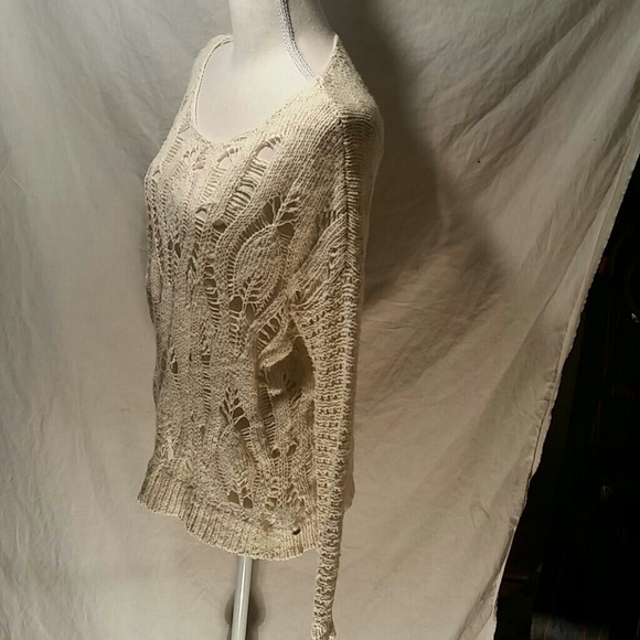 American Eagle sz M open knit sweater like new - Picture 3 of 7